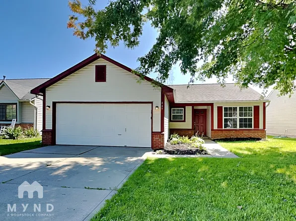 447 Ashby Dr, Greenfield, IN 46140