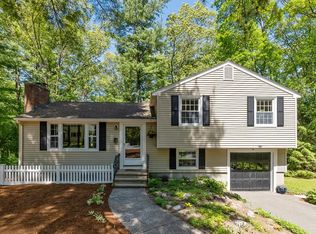 1 Fairbanks Rd, Chelmsford, MA 01824