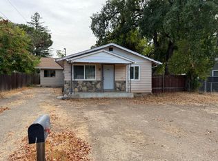 1715 School St, Anderson, CA 96007