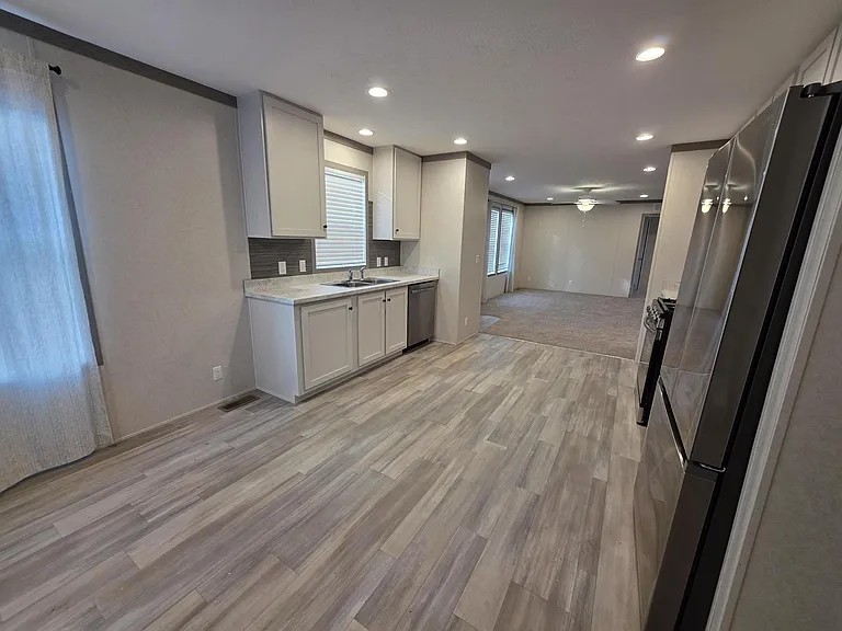 175 N Michigan Ave #203 — Photo 5