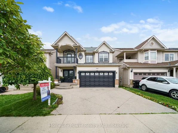 765 Brandenburg Blvd, Waterloo, ON N2T 2W9