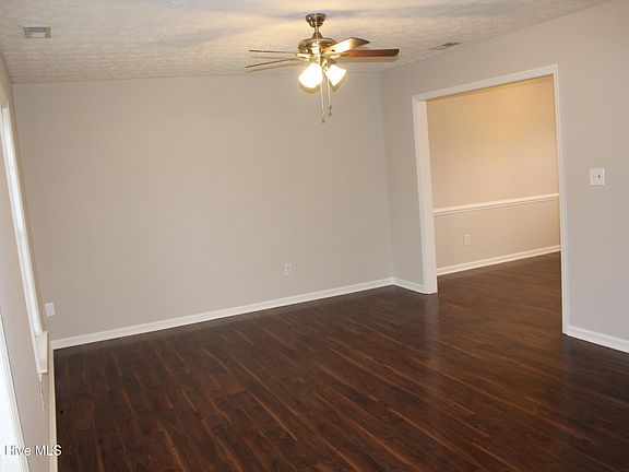 4th image of 317 Foxhall Road