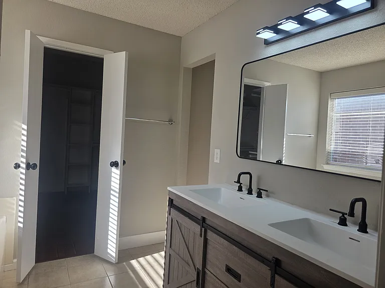 322 McMurtry Dr — Photo 6