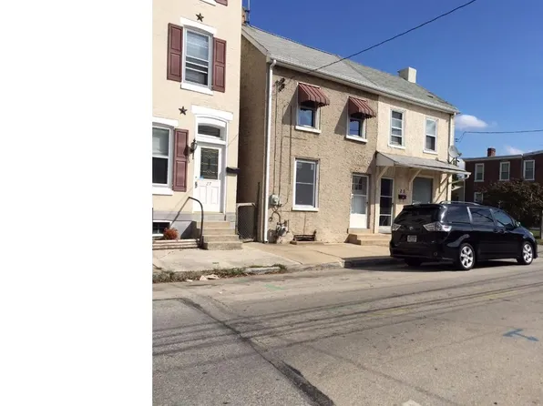 25 2nd St, Bridgeport, PA 19405