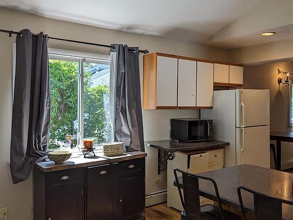 4th image of 9 Hamilton Avenue