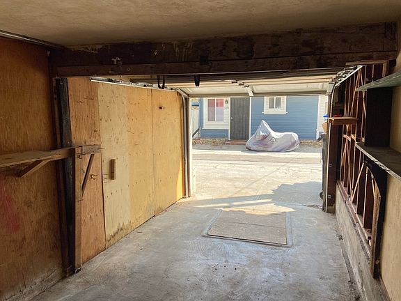 5th image of 4015 Iowa St