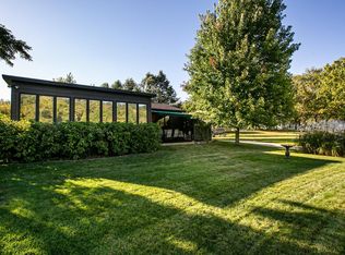 26363 212th Ave, Delhi, IA 52223