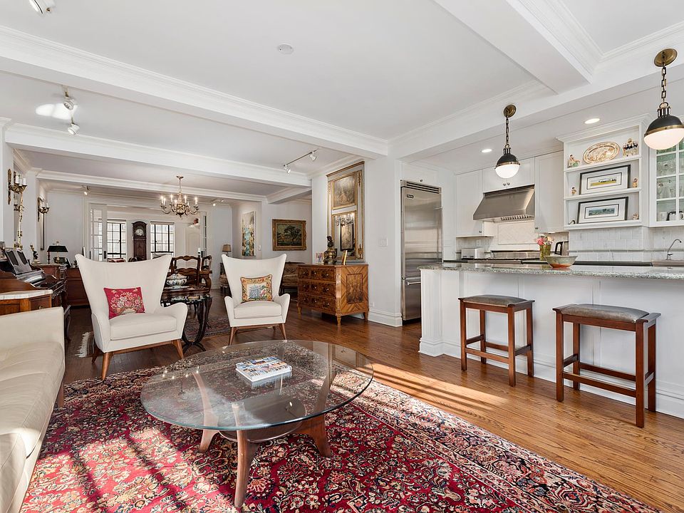 1st image of 333 W 56th St #5MN
