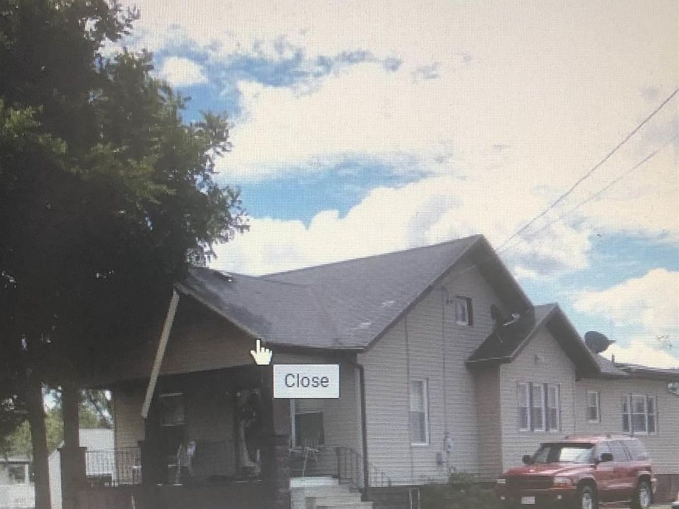 2nd image of 2820 Hess Ave