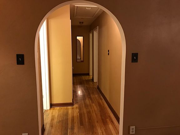 Arched doorways- hallway 