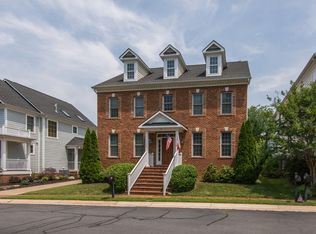 136 Positano Ct, Purcellville, VA