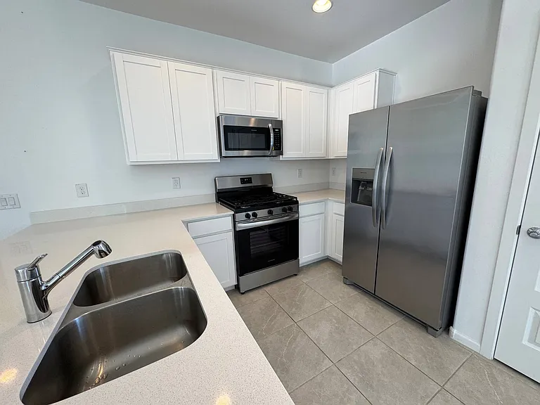 11040 W Atlantis Way — Photo 14
