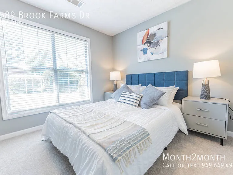 4589 Brook Farms Dr — Photo 17