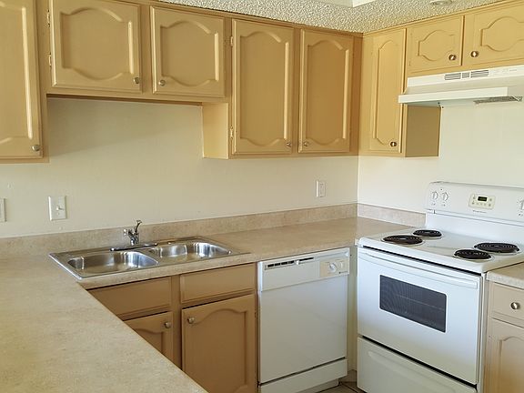 5th image of 1311 Bay Horse Dr