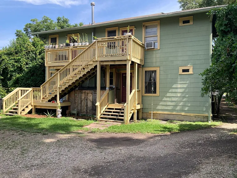 507 E. College Avenue — Photo 9