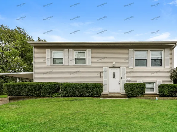 2503 Berthbrook Dr, Cincinnati, OH 45231