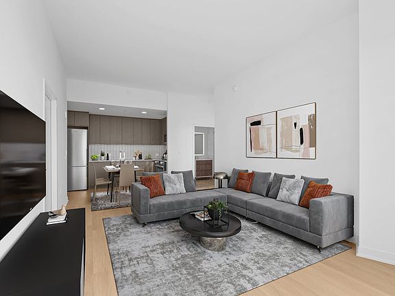 3rd image of 18 6th Ave APT 4217