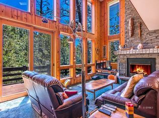 24700 Forest Dr, Idyllwild, CA 92549