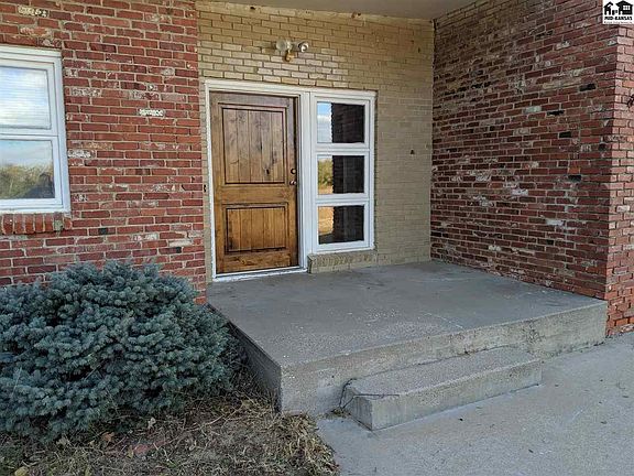 5th image of 7303 N Lorraine St