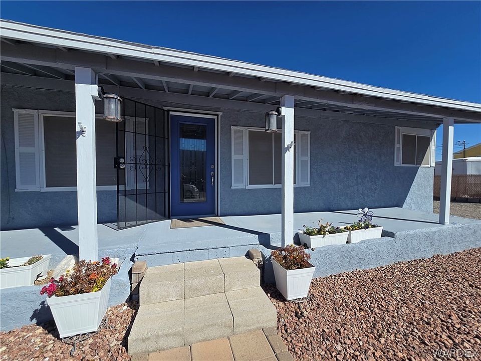 1st image of 2327 Karen Avenue