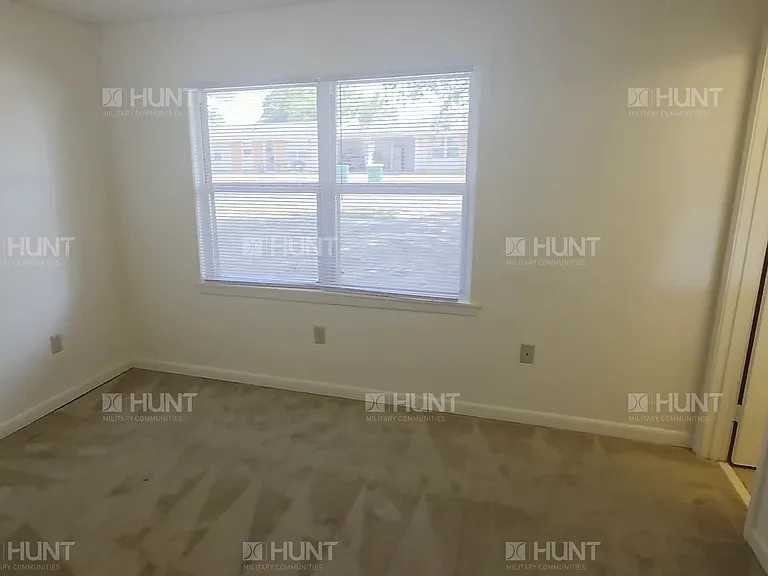 124 Georgia Ave — Photo 8