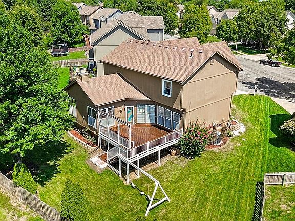 5th image of 12620 Slater Ln