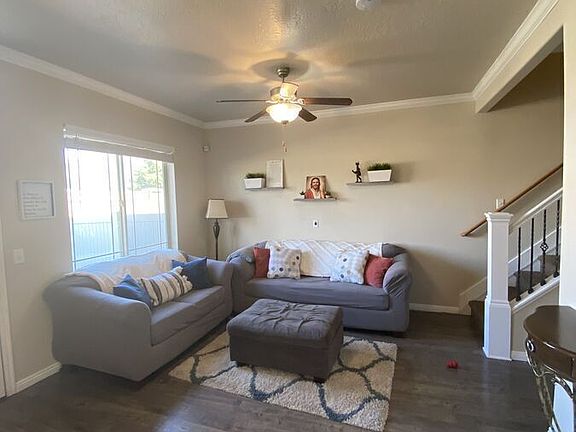 3rd image of 603 E 60th St S #1