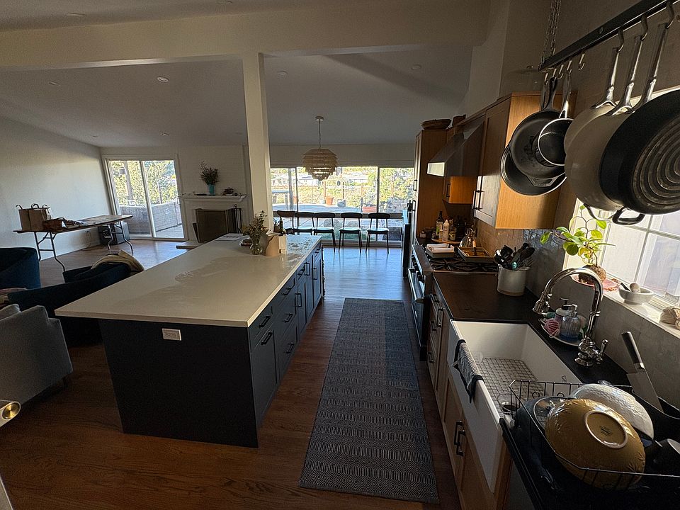1st image of 9166 Rebecca Ave
