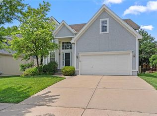 13716 Parkhill St, Overland Park, KS 66221