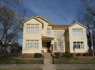 17 S Huntington St, Peru, IN 46970