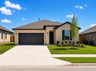 110 Sisal Ln, Rhome, TX 76078