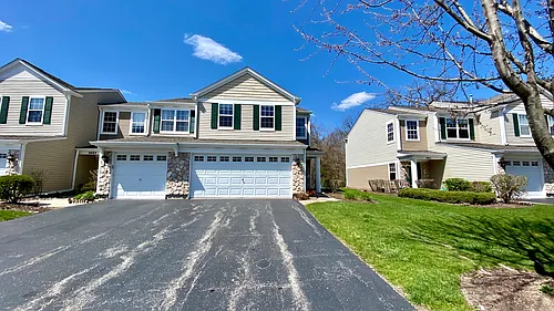 2607 Oak Tree Ln Photo 1