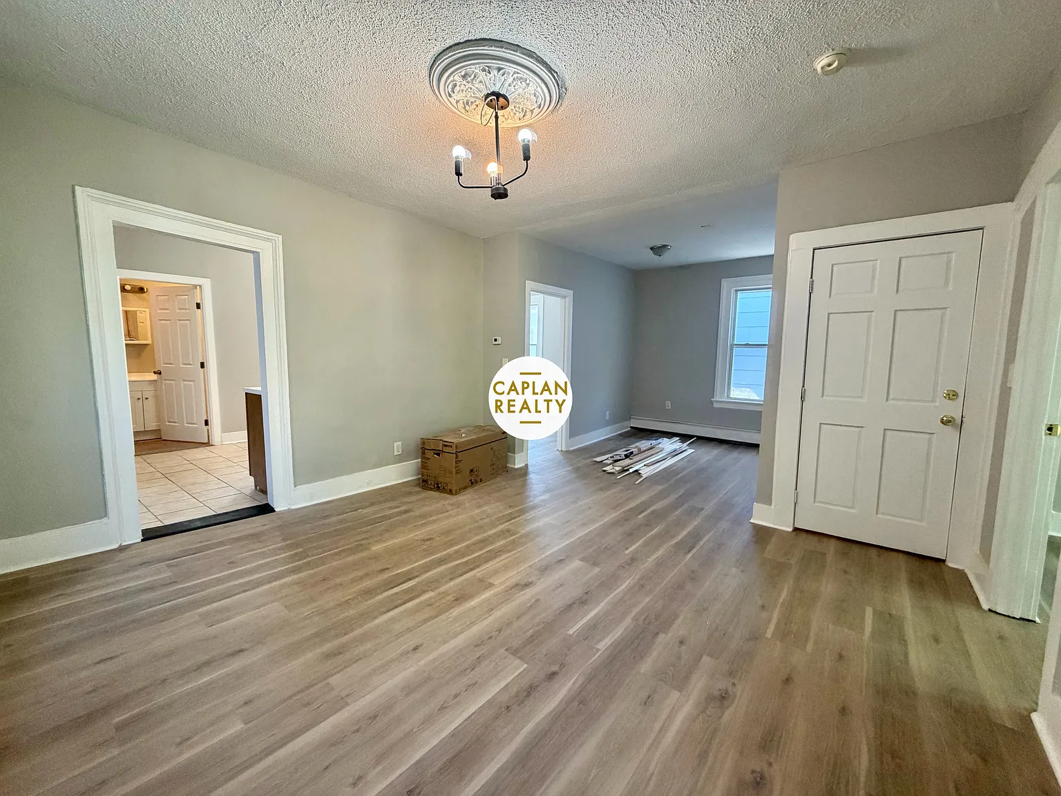 4 bed, 1600 sqft, $2,650 — Photo 2