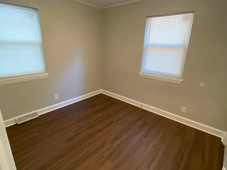 203 Pine St #3C — Photo 9