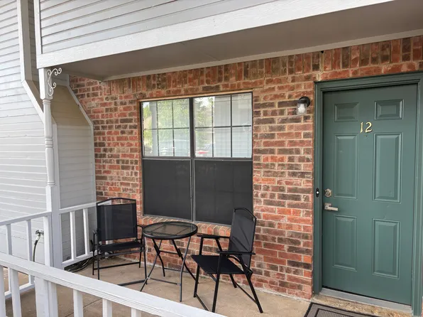 929 W Hickory St Unit 12-A, Denton, TX 76201