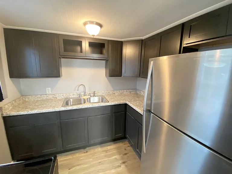 209 Stafford Ave — Photo 1
