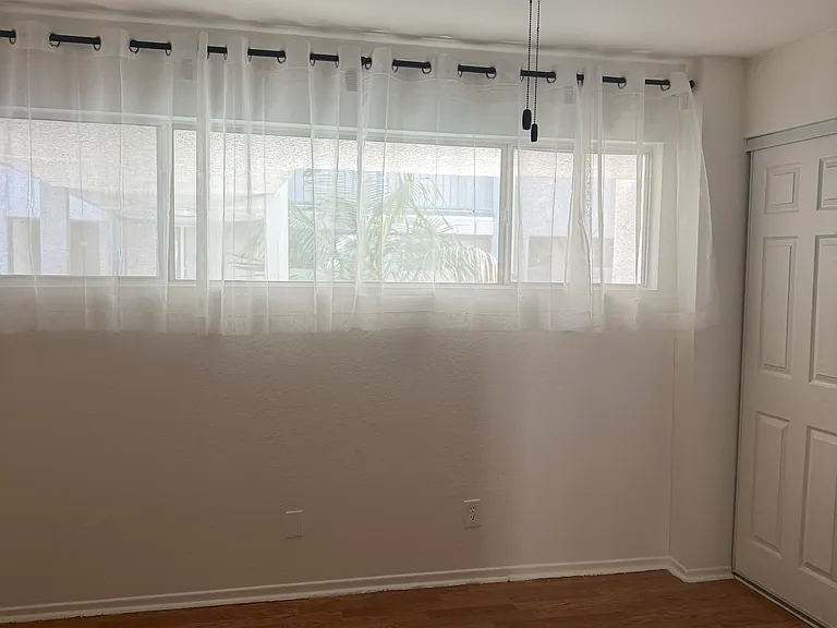 20134 Leadwell St #270 — Photo 10