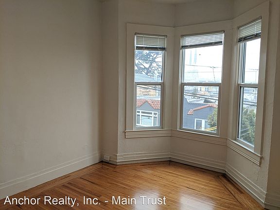 2nd image of 245 30th St APT 3