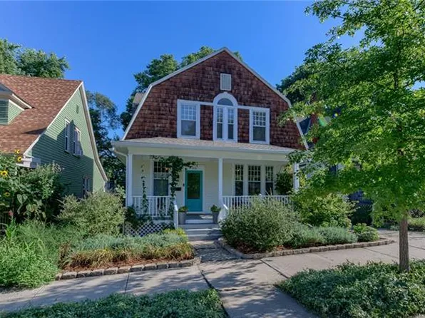 808 E 33rd St, Kansas City, MO 64109