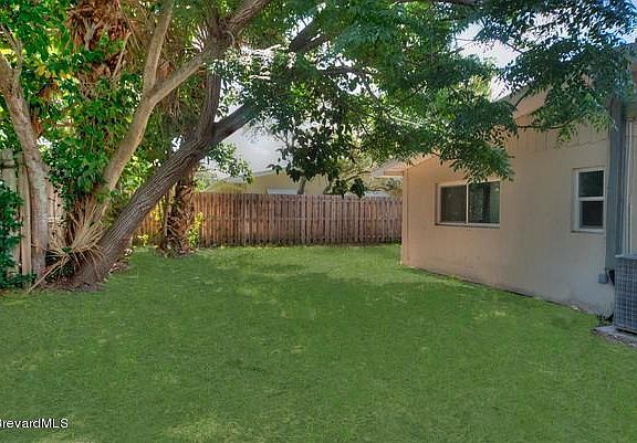 4th image of 470 Seabreeze Dr