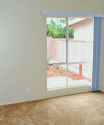 3rd image of 1030 N Benson Ave