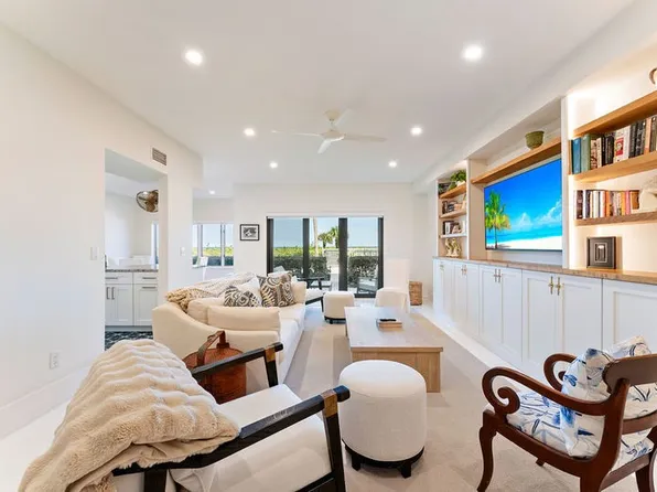 1616 Ocean Dr APT 107, Vero Beach, FL 32963