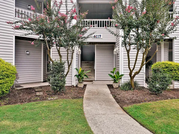 4117 Breezewood Drive Apt 203, Wilmington, NC 28412