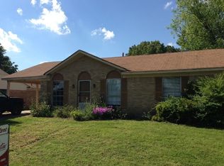 740 Valley Dr, Southaven, MS 38671