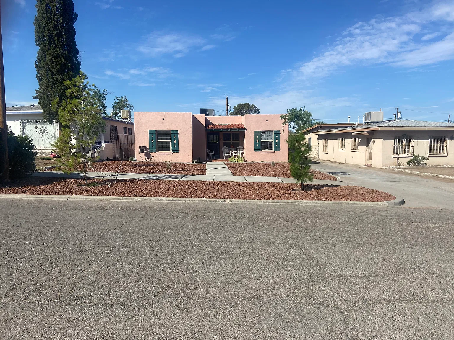 3 bed, 1781 sqft, $1,765 — Photo 1