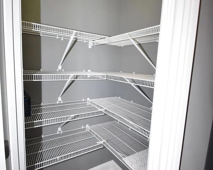 1072 Fuji Ln — Photo 21