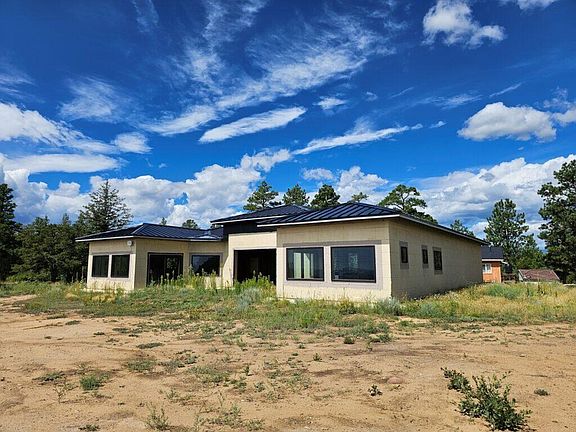 4th image of 16633 Buena Vista Dr #128