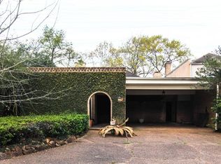 5 Woodstone St, Houston, TX 77024