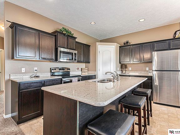5th image of 7114 S 183rd Ave