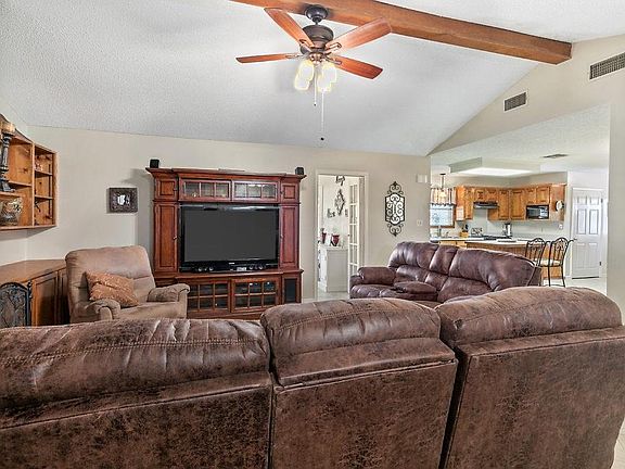 3rd image of 6813 W Calcasieu Dr
